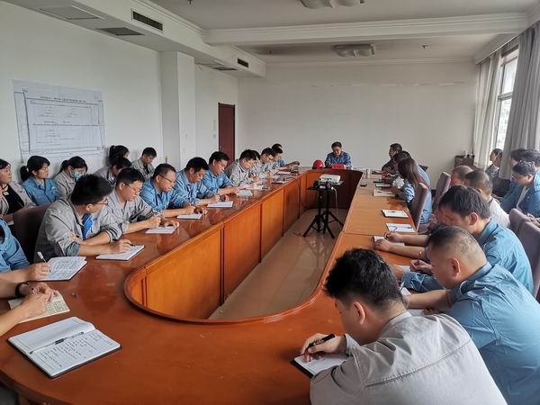 中科濮原公司+中科濮原公司召开“保生计，降本增效大会商”带头会